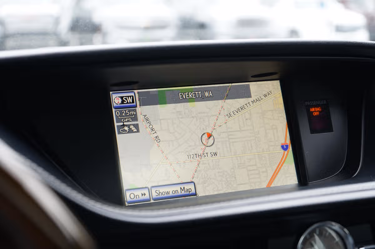 2014 Lexus ES 350 Base Image 25