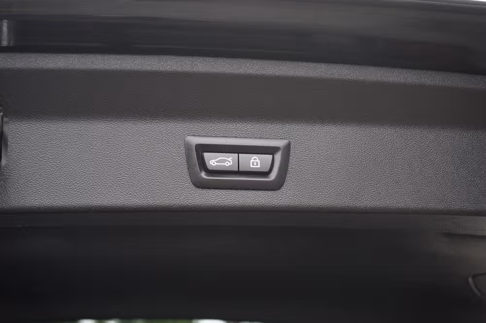 2019 BMW X3 M40i Image 29