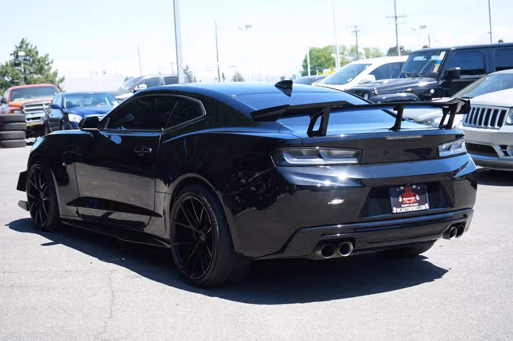 2018 Chevrolet Camaro SS Image 3