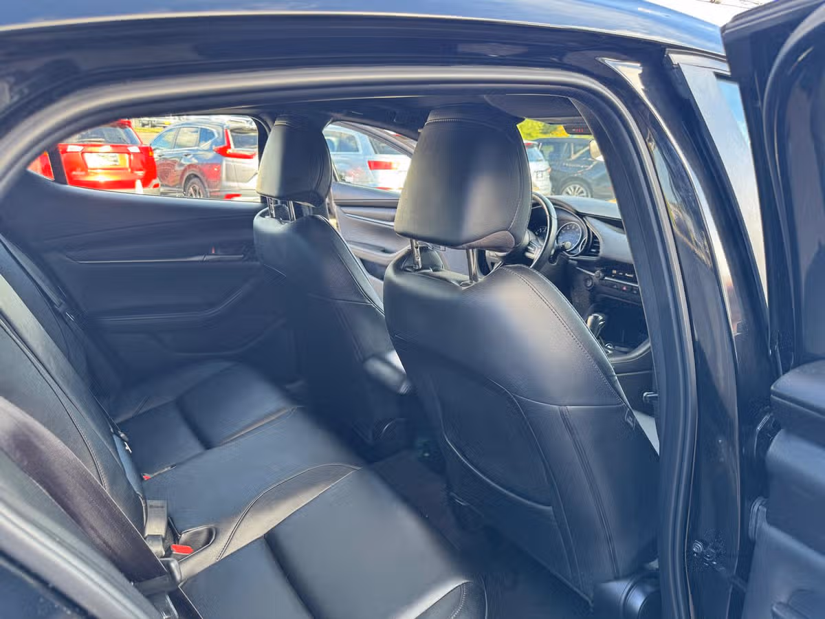 2022 Mazda 3 Hatchback Select Image 8