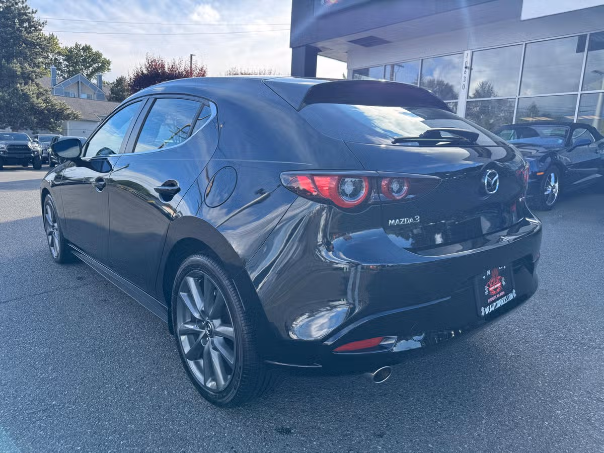 2022 Mazda 3 Hatchback Select Image 14