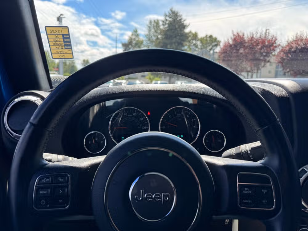 2018 Jeep Wrangler JK Unlimited Sahara Image 16