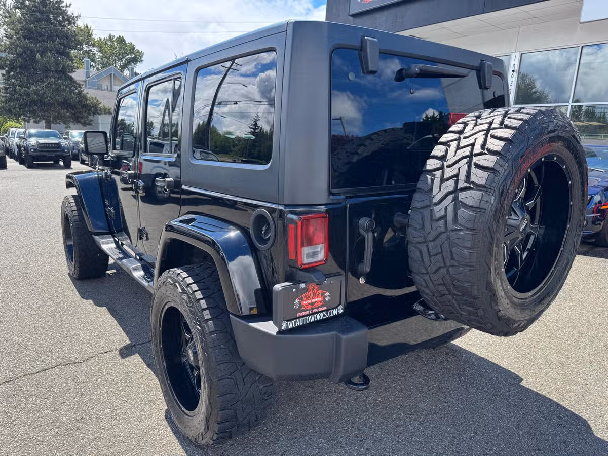 2018 Jeep Wrangler JK Unlimited Sahara Image 7