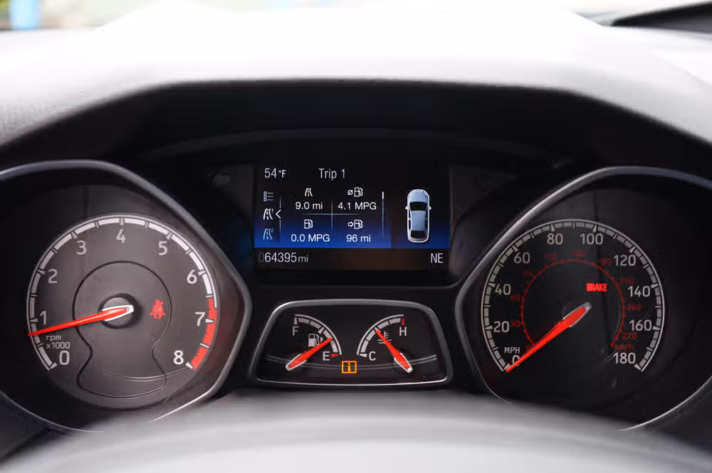 2018 Ford Focus ST Image 16