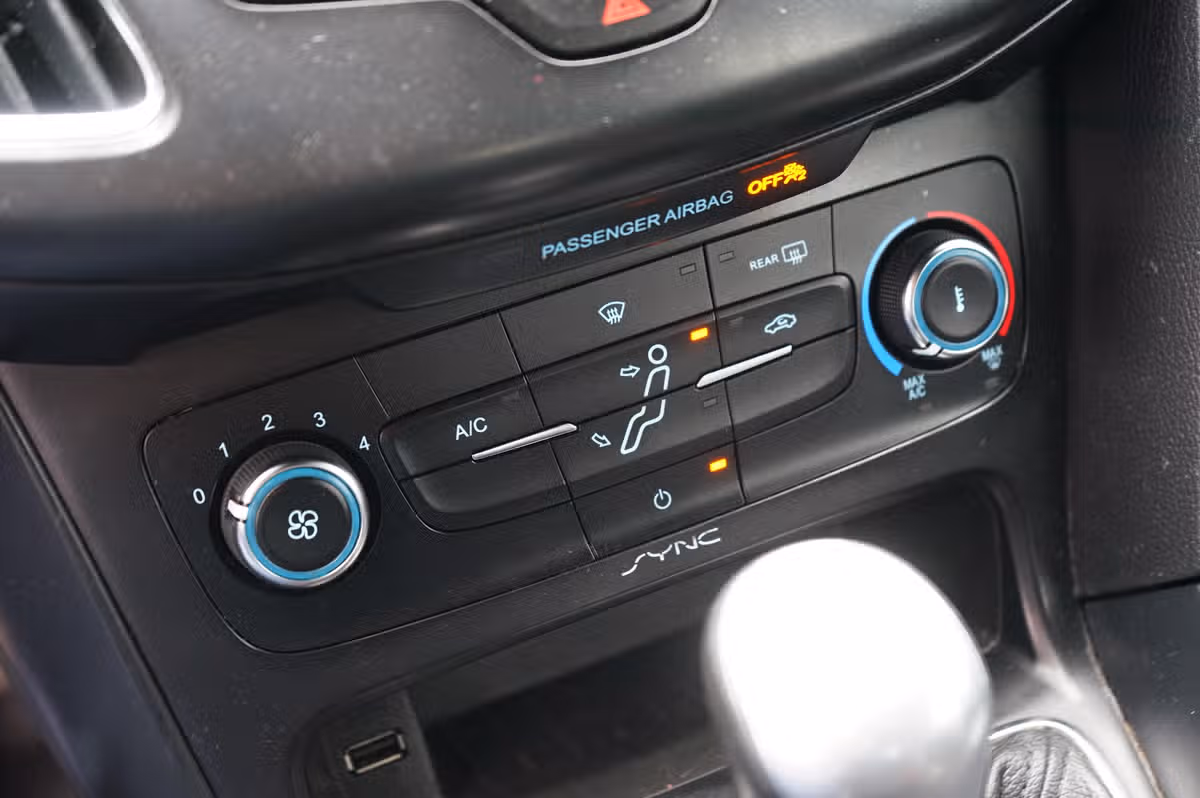 2018 Ford Focus ST Image 20
