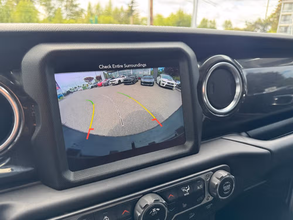 2019 Jeep Wrangler Unlimited Sahara Altitude Image 19