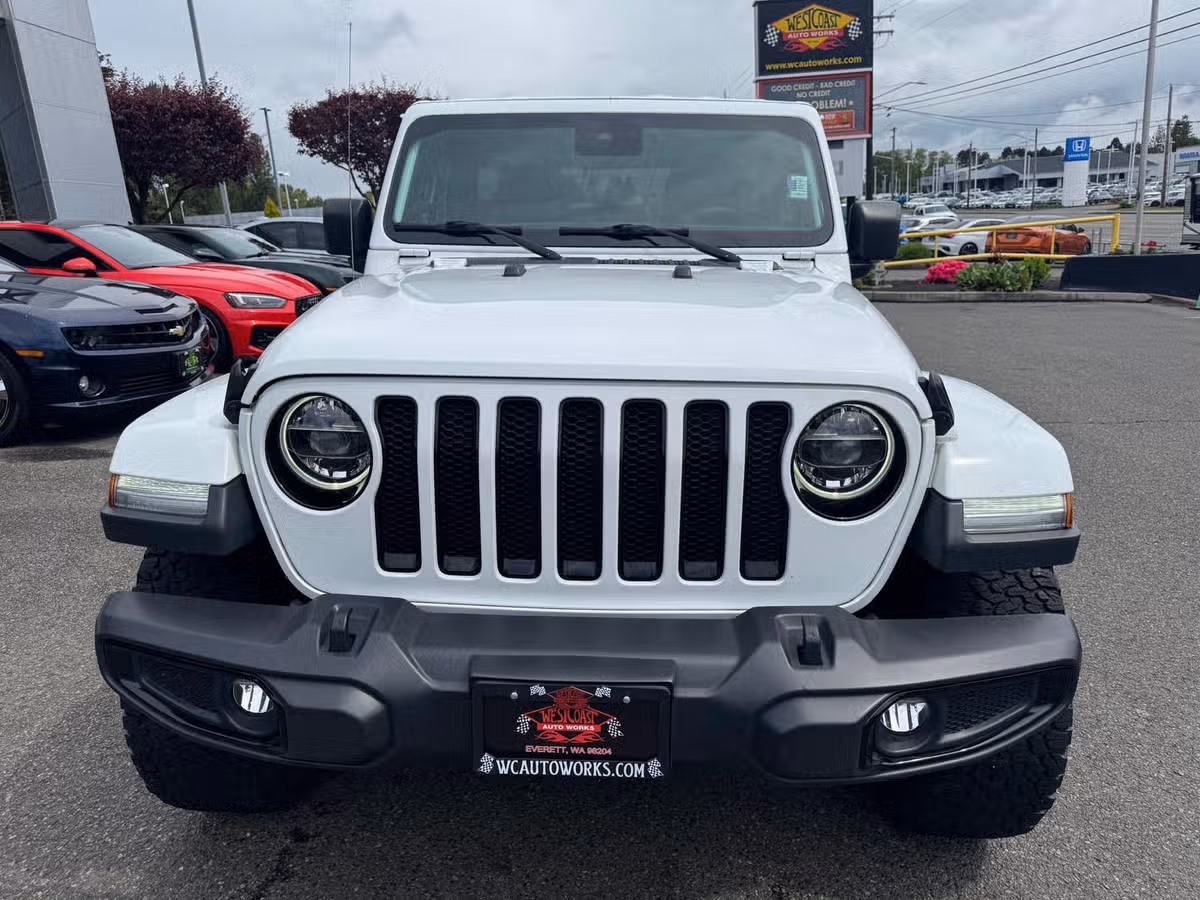 2019 Jeep Wrangler Unlimited Sahara Altitude Image 8