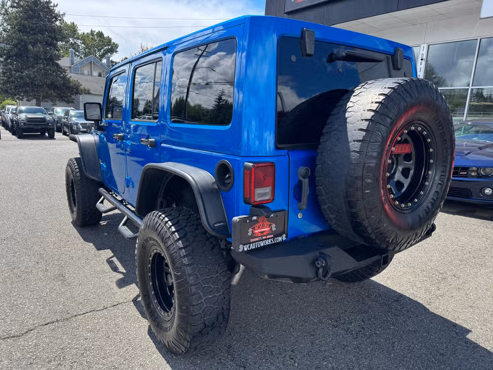 2015 Jeep Wrangler Unlimited Sahara Image 20