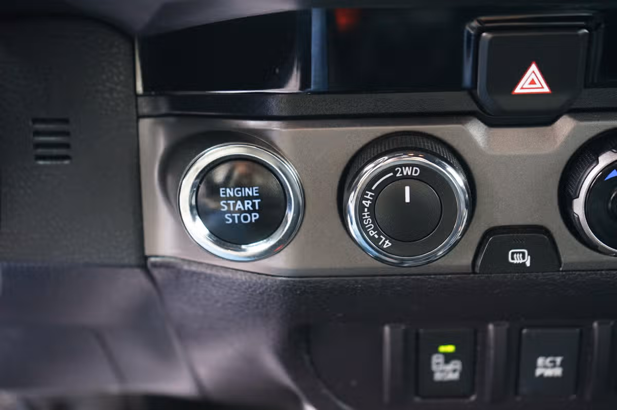 2017 Toyota Tacoma TRD Off-Road Double Cab Image 21