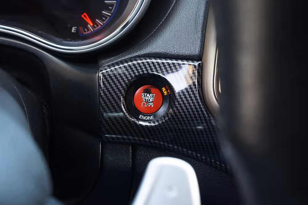 2015 Jeep Grand Cherokee SRT Image 27