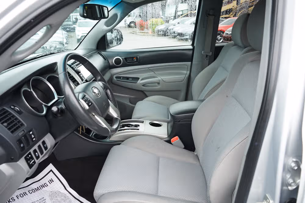 2013 Toyota Tacoma V6 Double Cab Image 12
