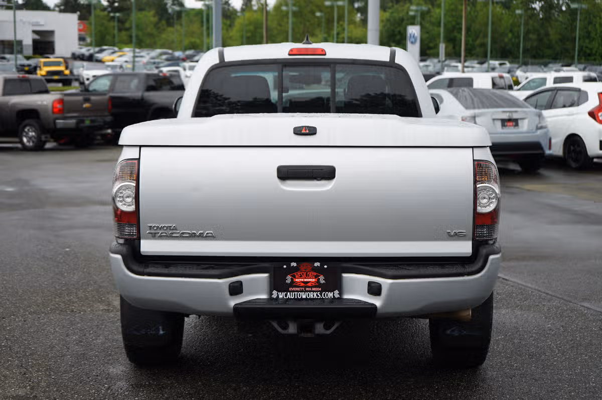 2013 Toyota Tacoma V6 Double Cab Image 4