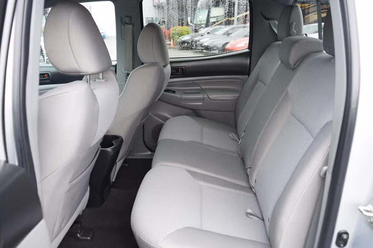 2013 Toyota Tacoma V6 Double Cab Image 14