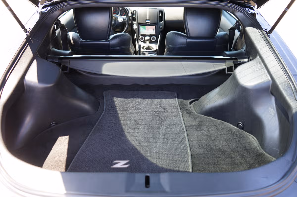 2011 Nissan 370Z TOURING COUPE 2D Image 10