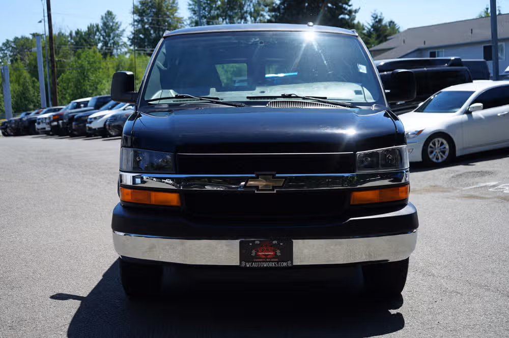 2012 Chevrolet Express 2500 Cargo Image 8