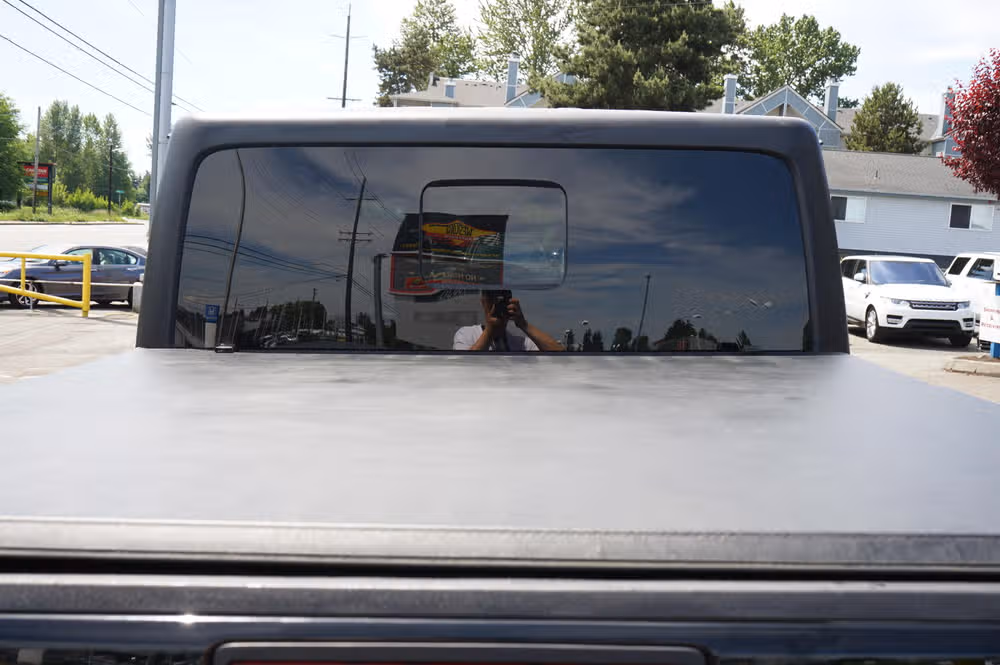 2020 Jeep Gladiator SPORT S PICKUP 4D 5 FT Crew Cab Image 5