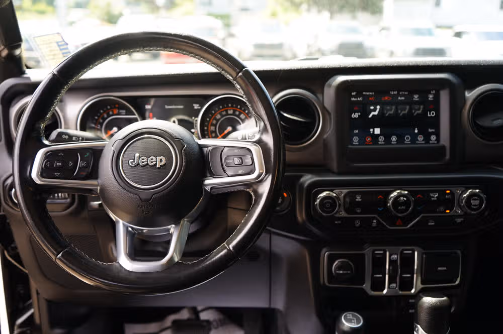 2020 Jeep Gladiator SPORT S PICKUP 4D 5 FT Crew Cab Image 15