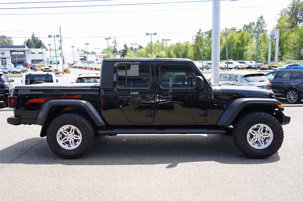 2020 Jeep Gladiator SPORT S PICKUP 4D 5 FT Crew Cab Image 7