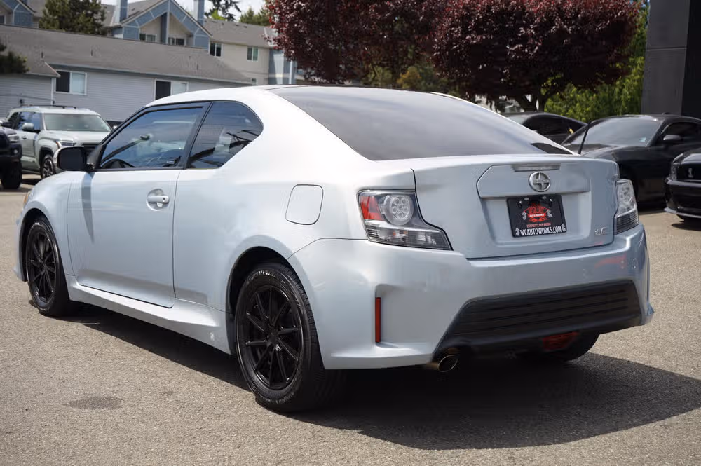 2014 Scion tC 10 Series Image 3