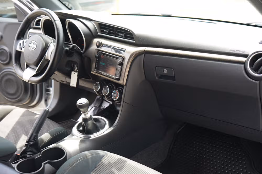 2014 Scion tC 10 Series Image 11