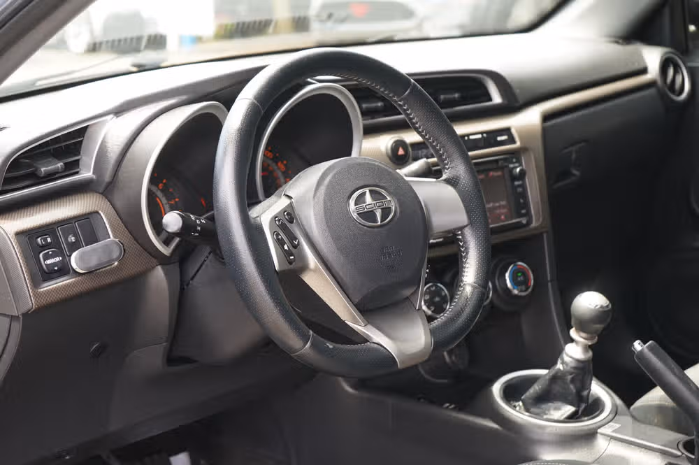 2014 Scion tC 10 Series Image 16