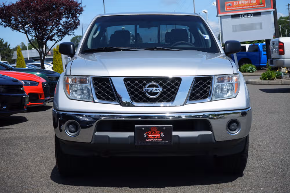 2007 Nissan Frontier SE PICKUP 2D 6 FT King Cab Image 8