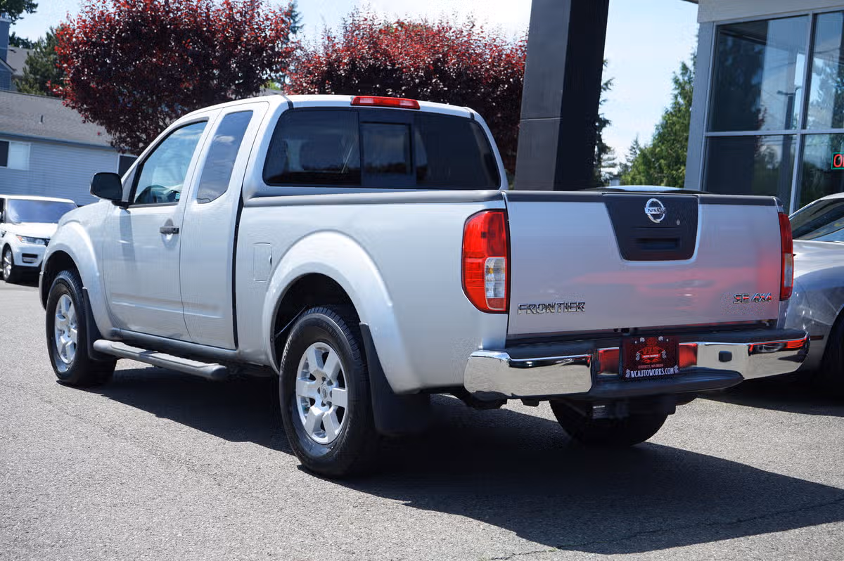 2007 Nissan Frontier SE PICKUP 2D 6 FT King Cab Image 3