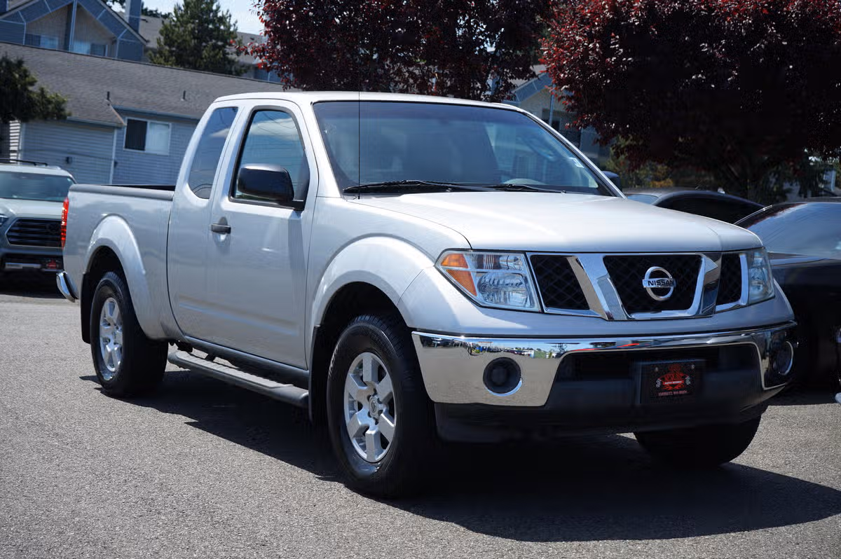 2007 Nissan Frontier SE PICKUP 2D 6 FT King Cab Image 7