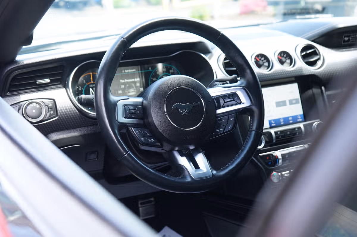 2020 Ford Mustang GT Premium Image 14