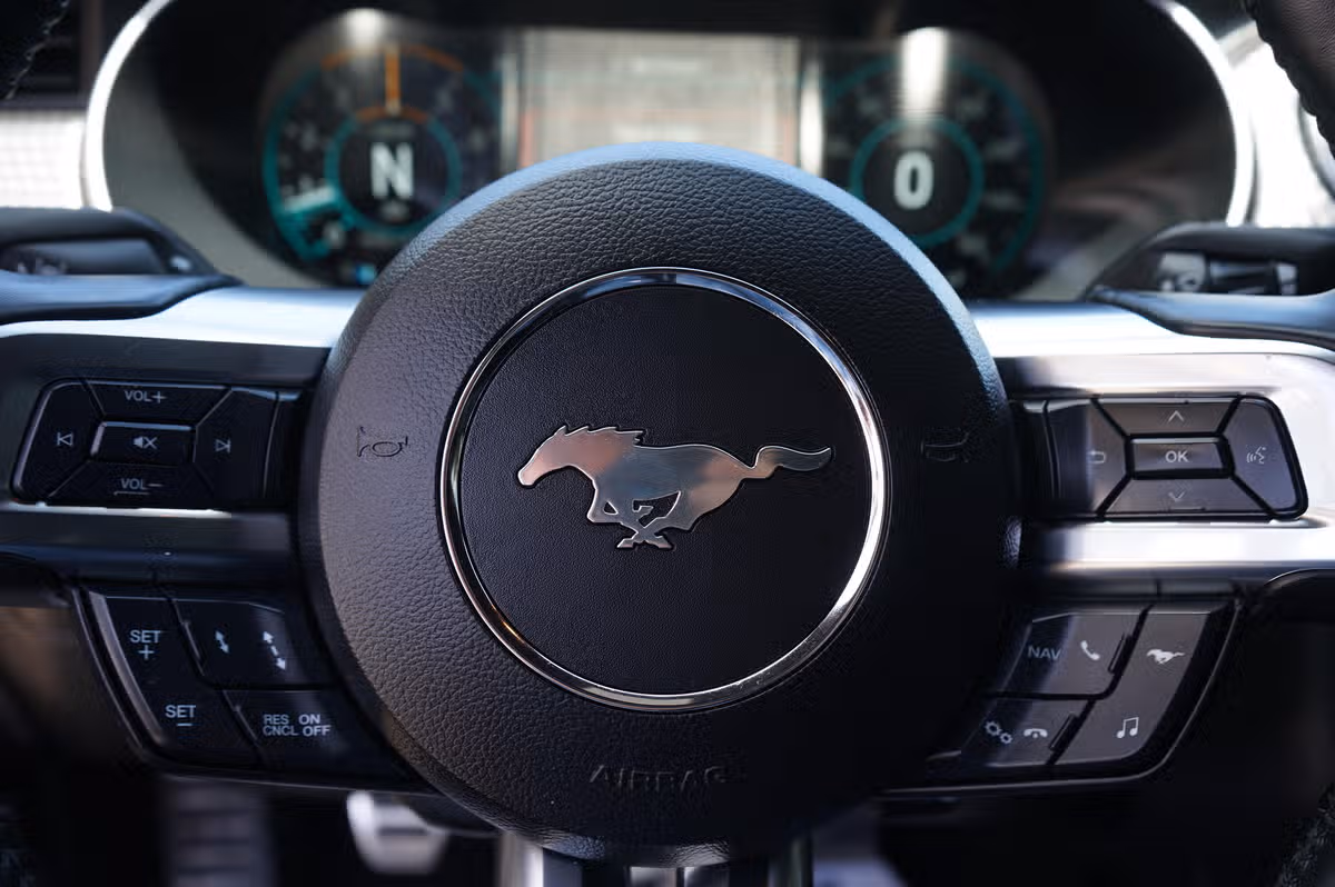 2020 Ford Mustang GT Premium Image 25