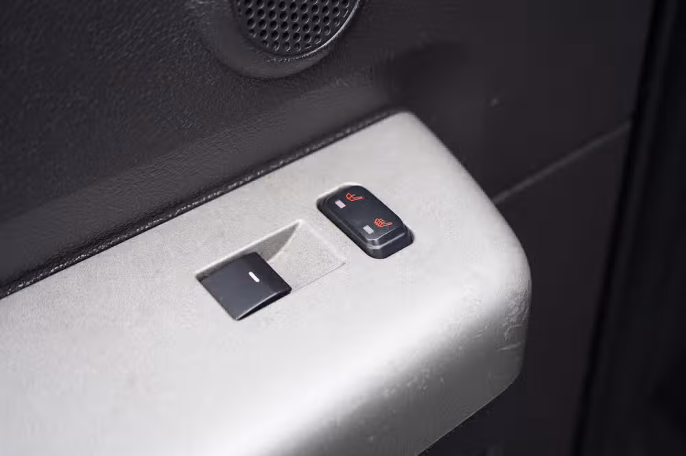 2015 Ford F-350 Super Duty LARIAT PICKUP 4D 8 FT Crew Cab Image 18