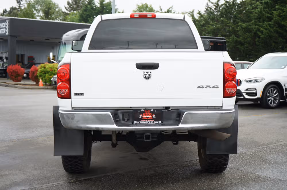 2007 Dodge Ram 2500 ST PICKUP 4D 6 1/4 F Quad Cab Image 4