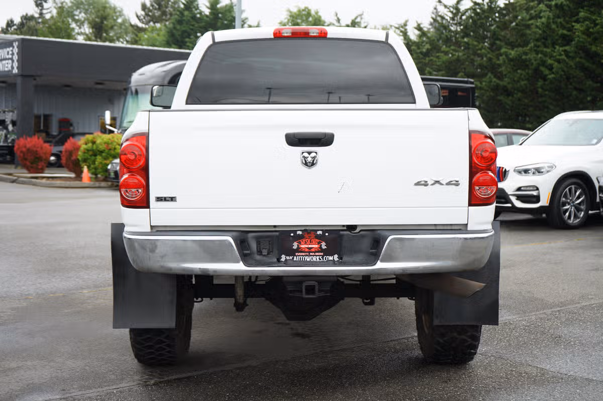2007 Dodge Ram 2500 ST PICKUP 4D 6 1/4 F Quad Cab Image 4