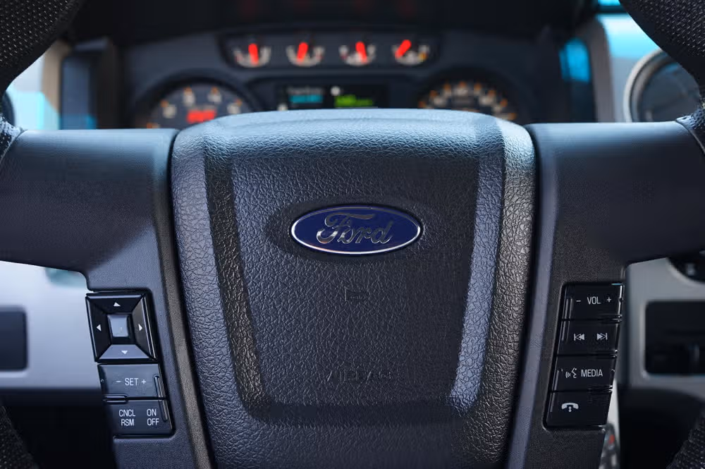 2012 Ford F-150 SVT Raptor SuperCrew Image 26