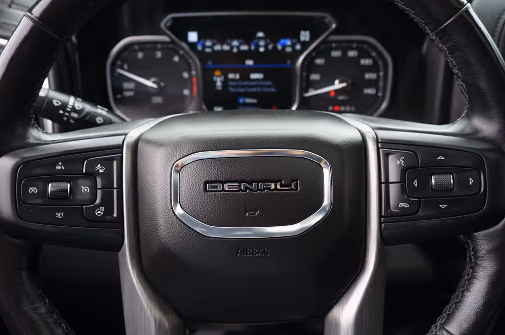 2020 GMC Sierra 1500 Denali Crew Cab Image 27