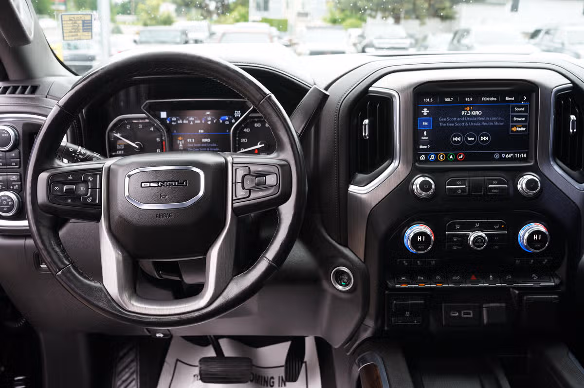 2020 GMC Sierra 1500 Denali Crew Cab Image 20
