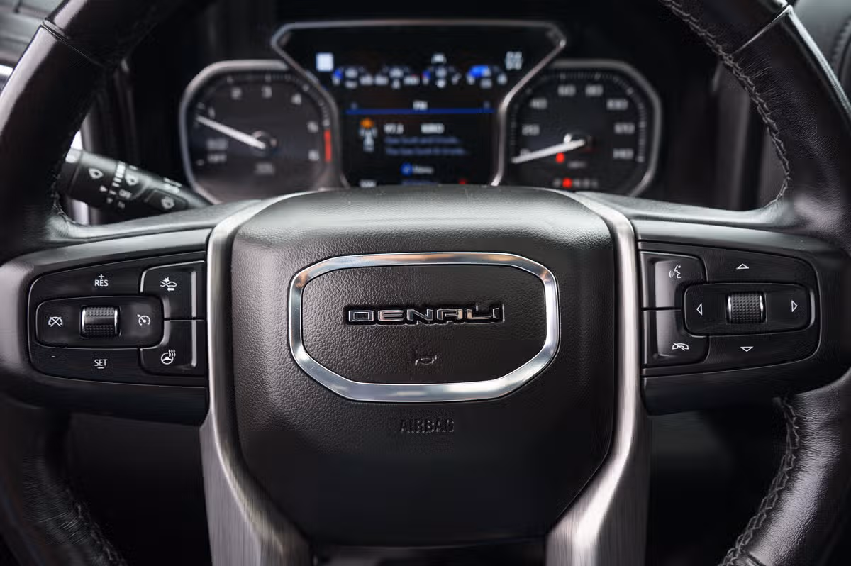 2020 GMC Sierra 1500 Denali Crew Cab Image 27