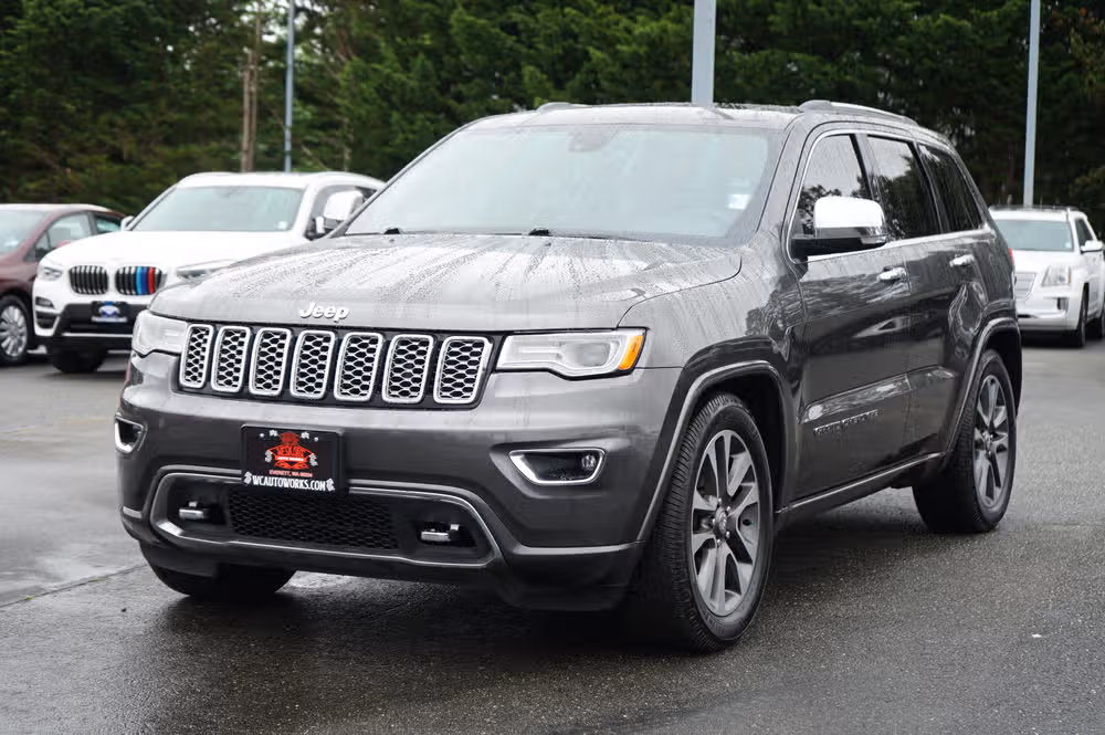 13574 - 2017 Jeep Grand Cherokee Overland