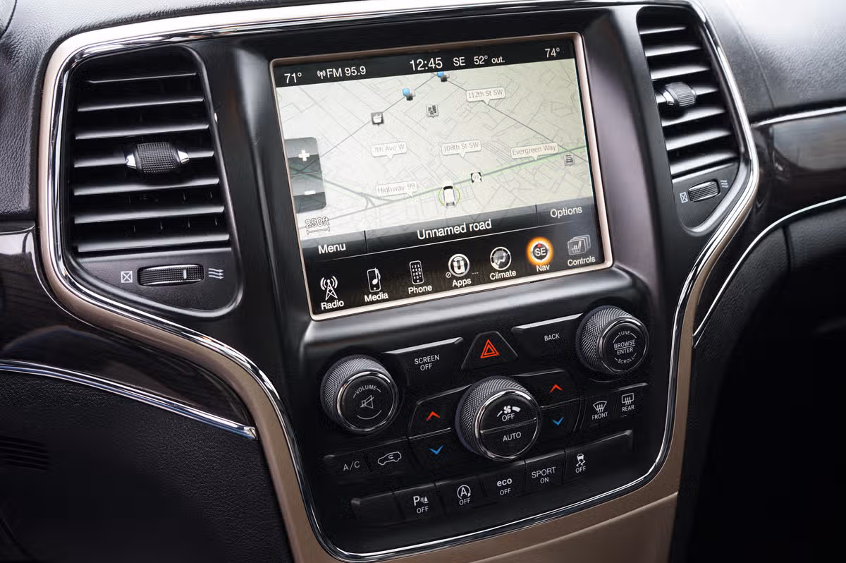 2017 Jeep Grand Cherokee Overland Image 21