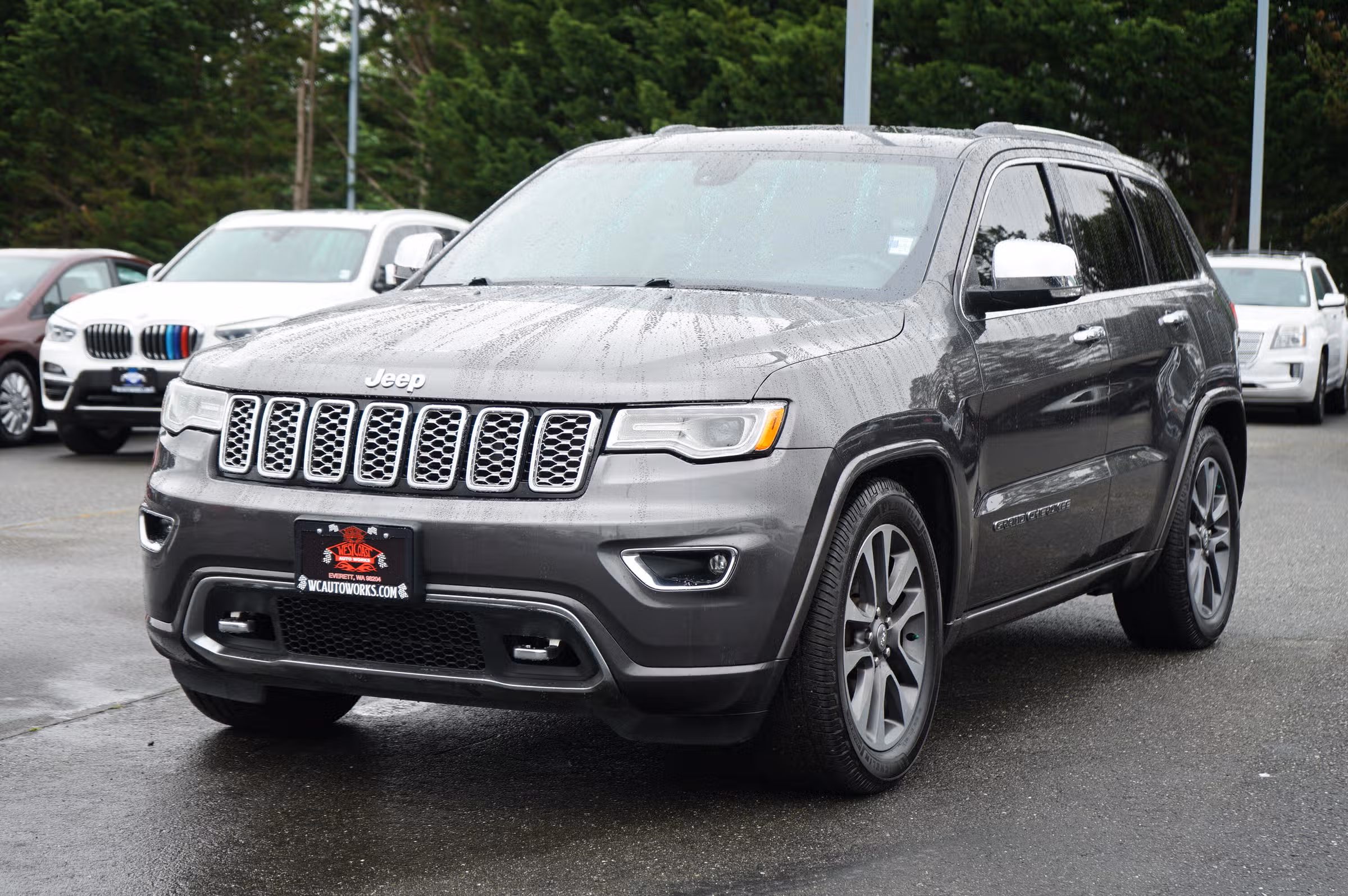 2017 Jeep Grand Cherokee Overland Image 1