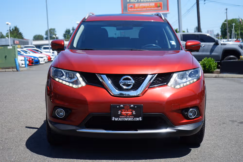 2016 Nissan Rogue SL Crossover Image 8