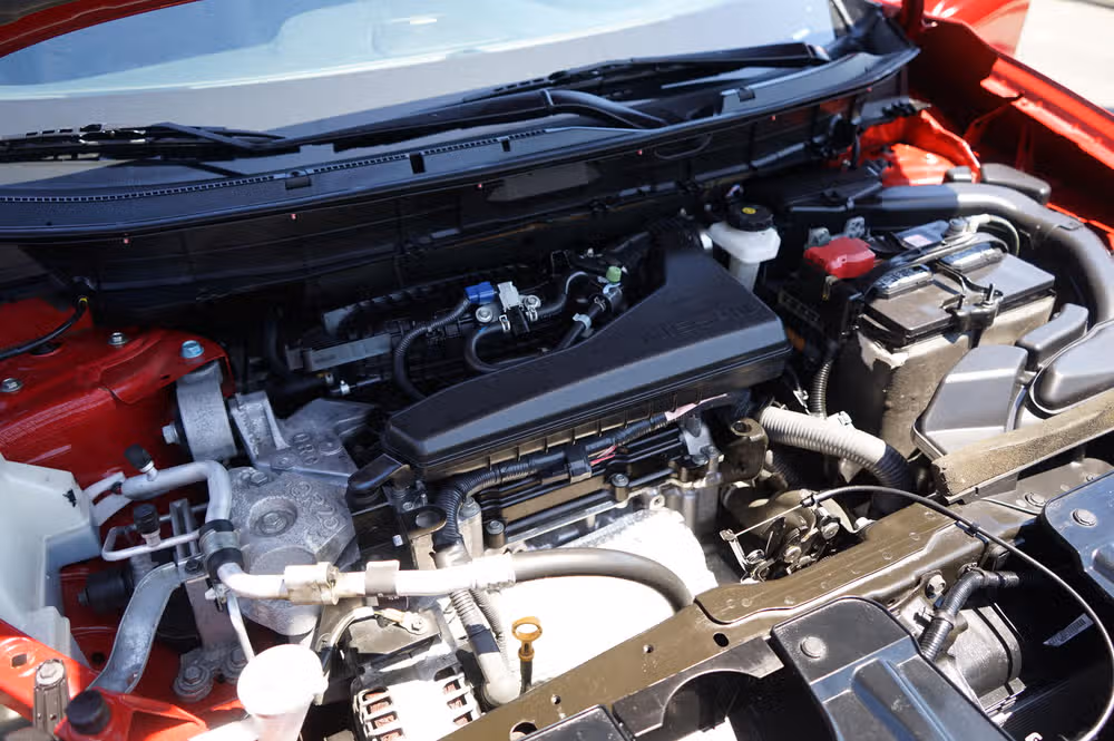2016 Nissan Rogue SL Crossover Image 11