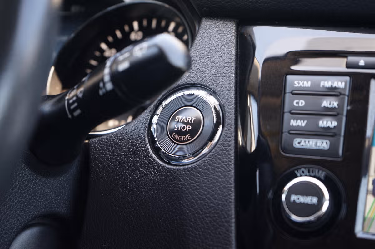 2016 Nissan Rogue SL Crossover Image 25