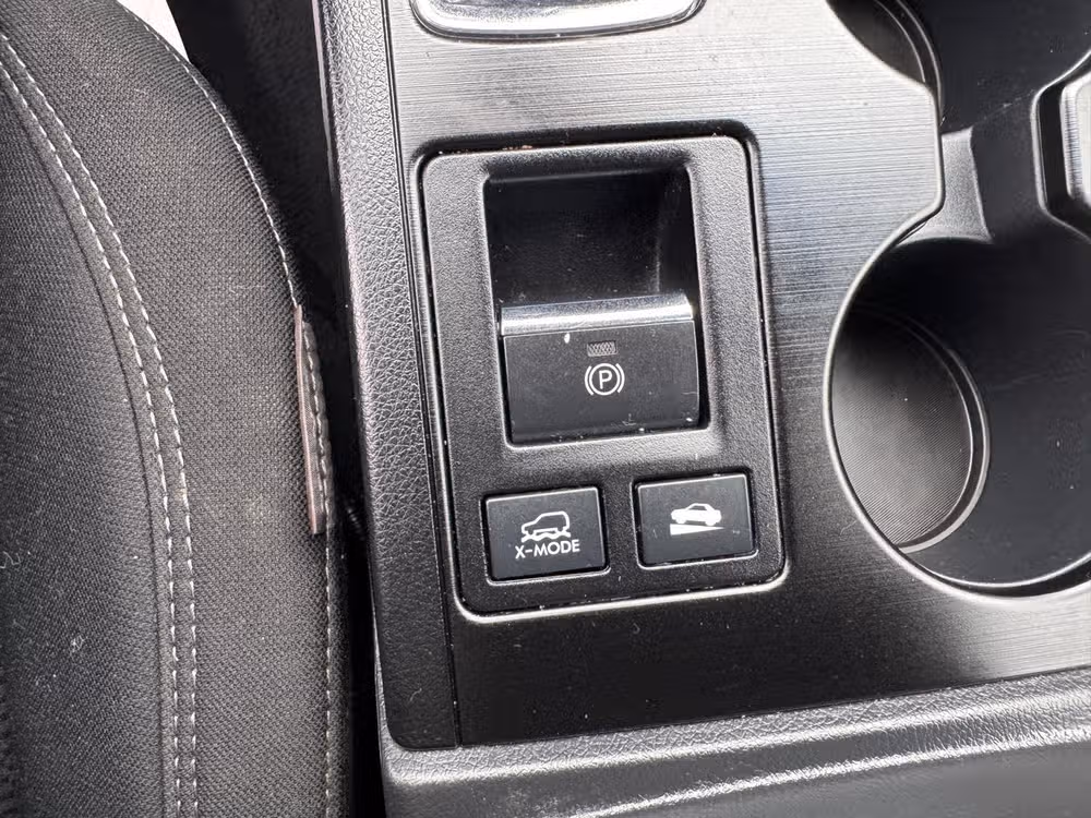 2019 Subaru Outback 2.5i Premium Crossover Image 18