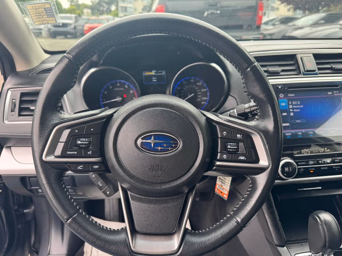 2019 Subaru Outback 2.5i Premium Crossover Image 14