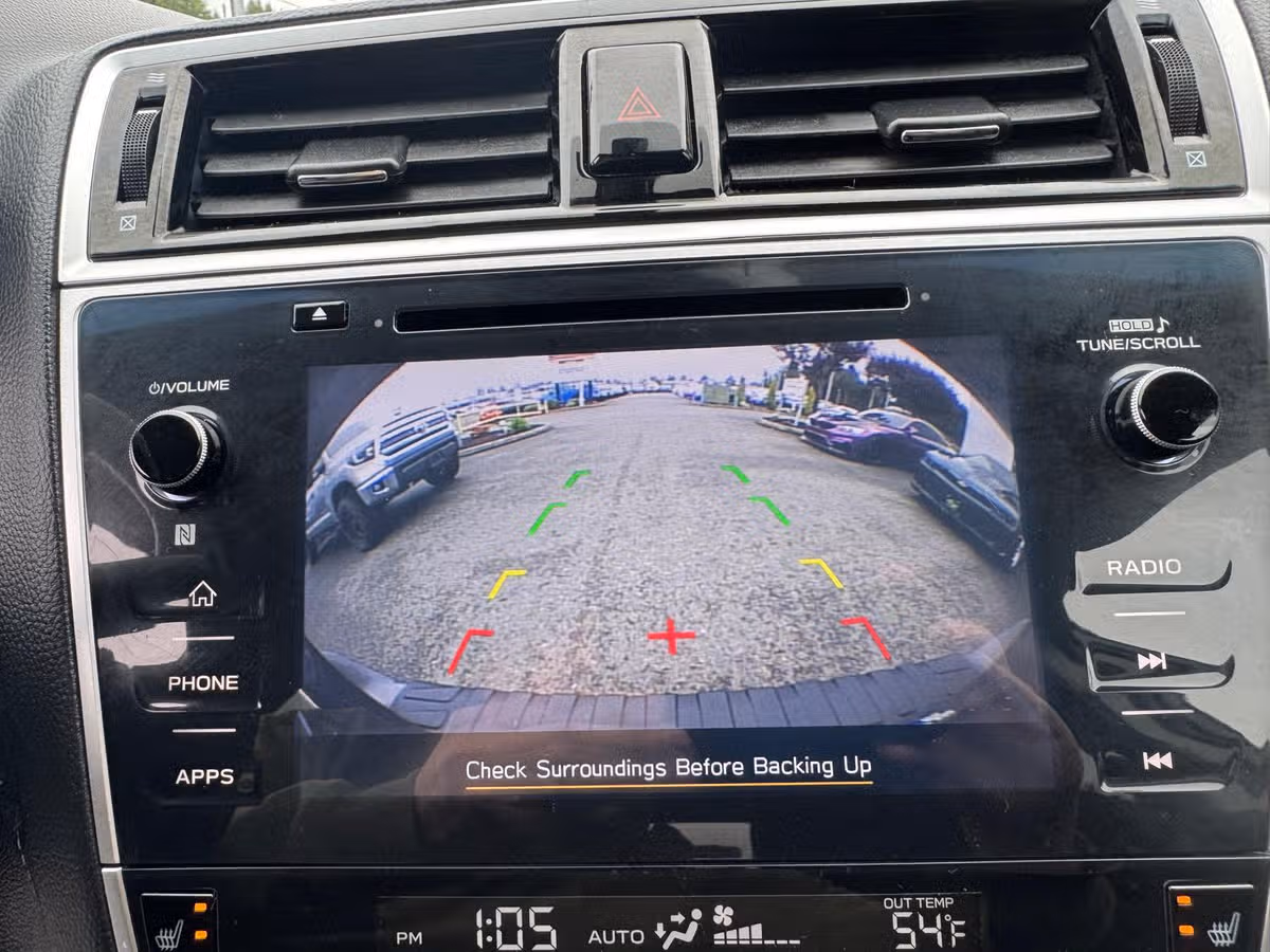 2019 Subaru Outback 2.5i Premium Crossover Image 16