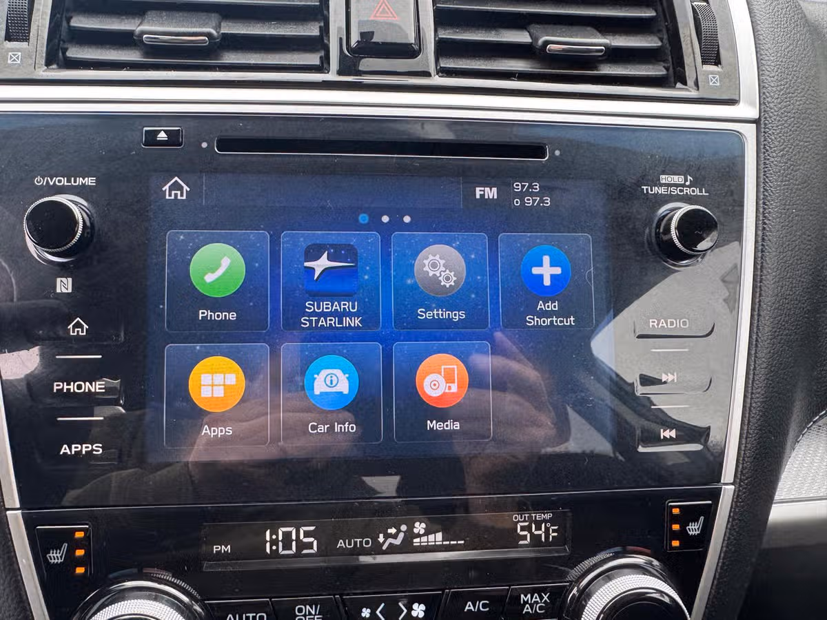 2019 Subaru Outback 2.5i Premium Crossover Image 17
