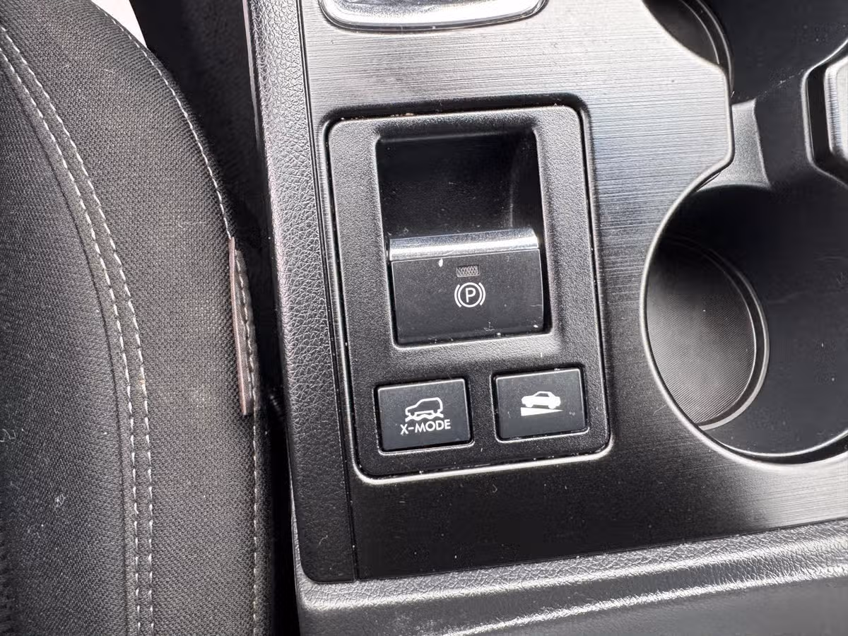 2019 Subaru Outback 2.5i Premium Crossover Image 18