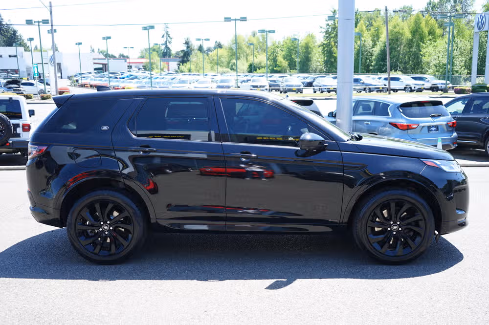 2021 Land Rover Discovery Sport P250 S R-Dynamic Image 6