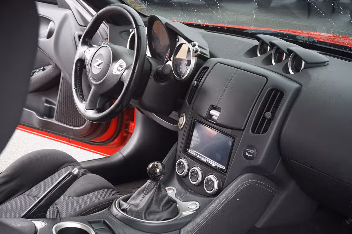 2016 Nissan 370Z SPORT COUPE 2D Image 16